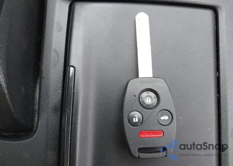 2010 Honda Accord 2.4 Lx-P z USA, uszkodzony, nr VIN 1HGCP2F43AA010632